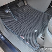 Автомобильные коврики EVA на Chrysler Grand Voyager V (2008->) 2 ряд: кресла 2+1 без прохода