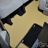 Автомобильные коврики EVA на Chrysler Town & Country V (2007->) 2 ряд: кресла 1+1 убираются в пол